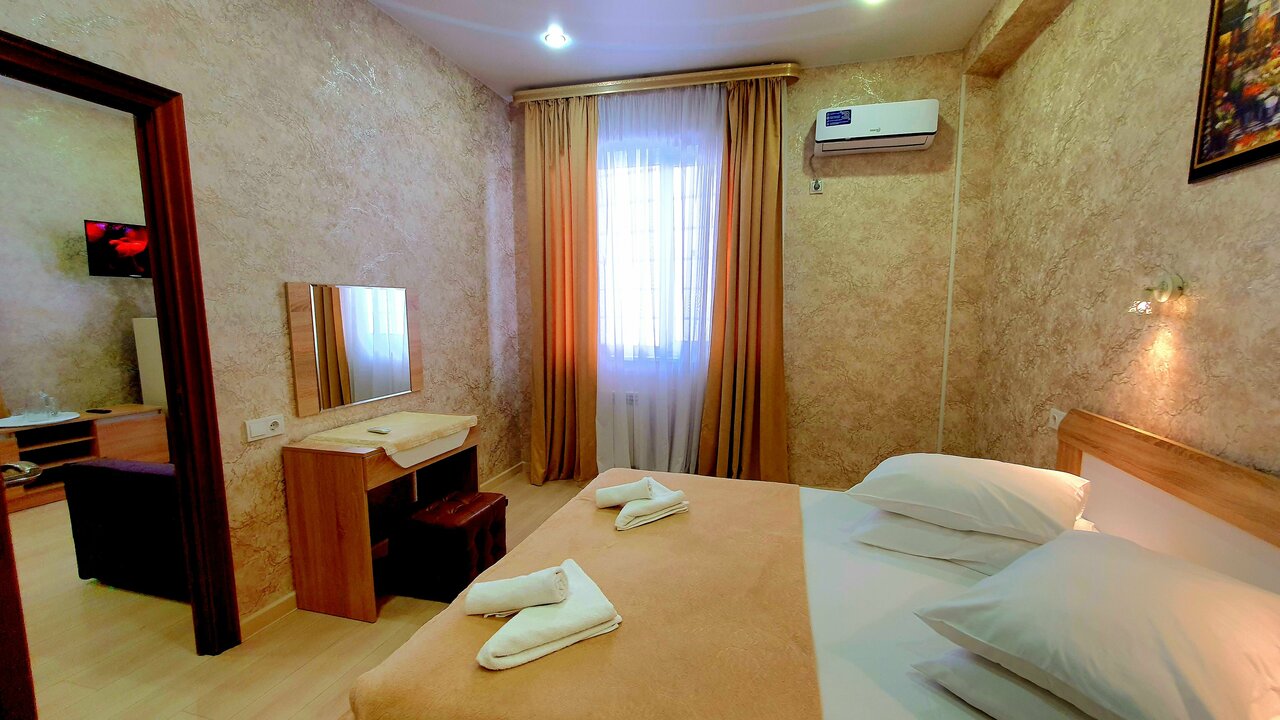 Гостиница Мари Адлер-95