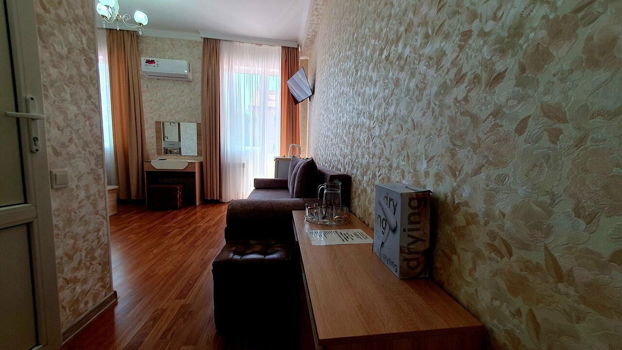 Гостиница Мари Адлер-86