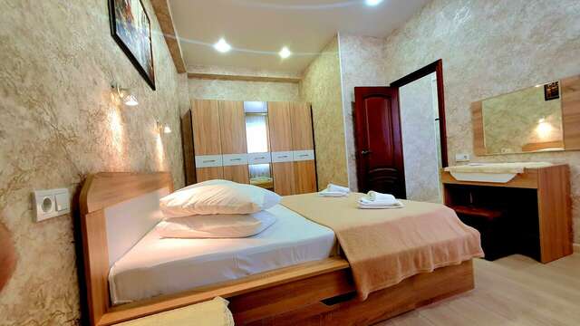 Гостиница Мари Адлер-82