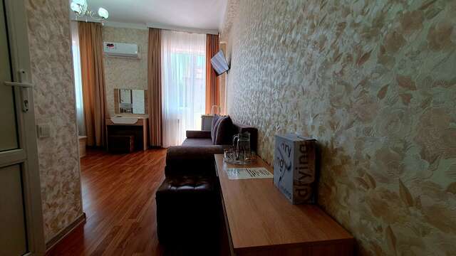 Гостиница Мари Адлер-85